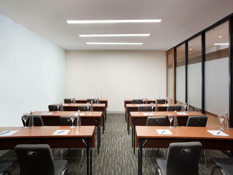 Four Points By Sheraton Jakarta Thamrin Jacarta Exterior foto